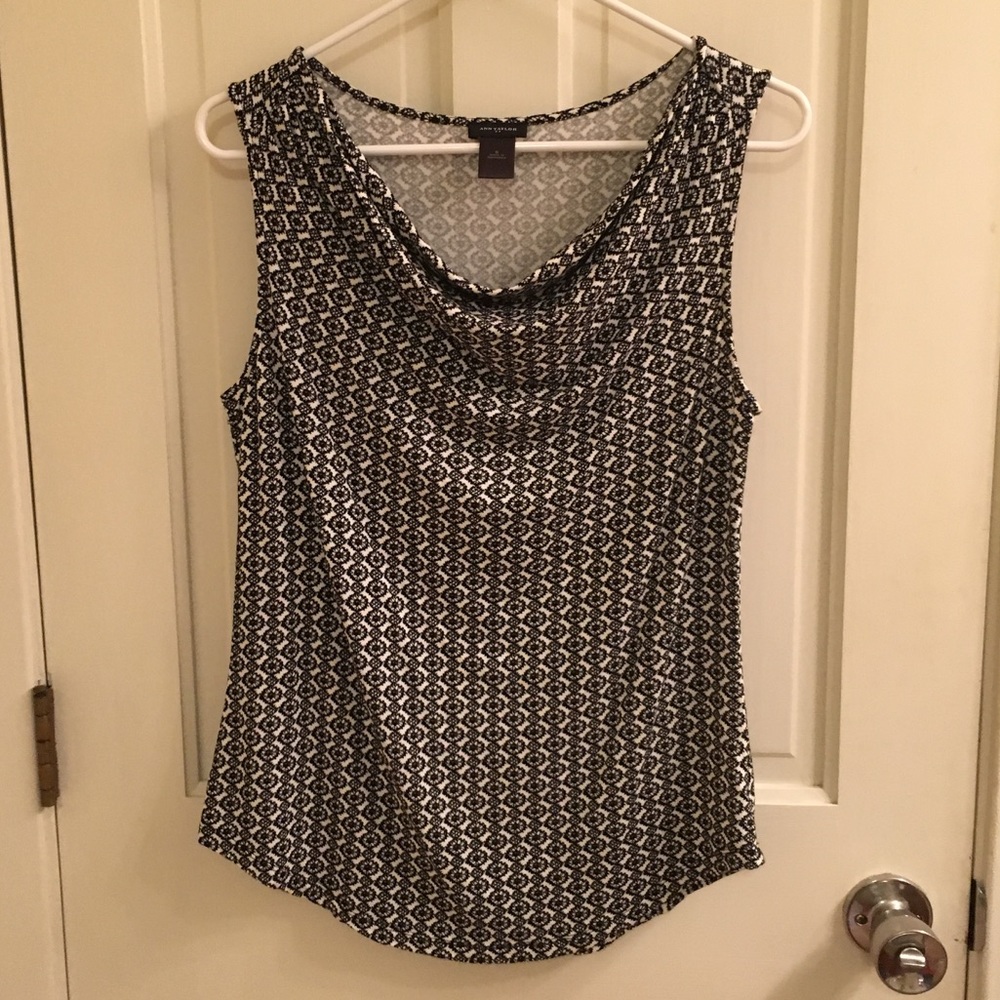 SALE! 3/$10 or 4/$12 Ann Taylor Top NWOT